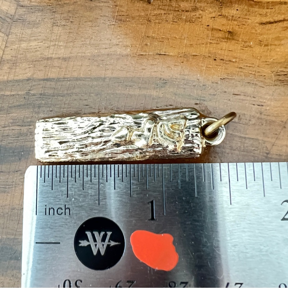 Gold Textured Pendant Charm Jewish Mezuzah - Picture 5 of 7
